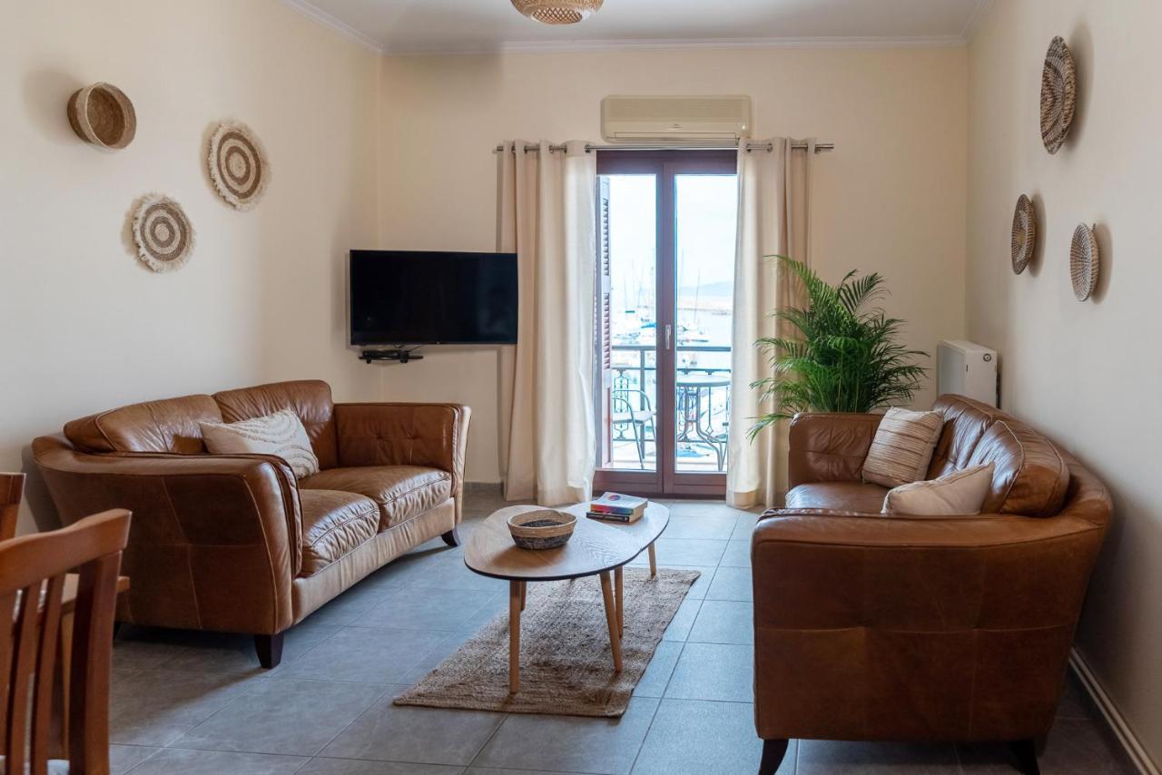 Destino Home Overlooking The Venetian Port Of Chania Χανιά Εξωτερικό φωτογραφία