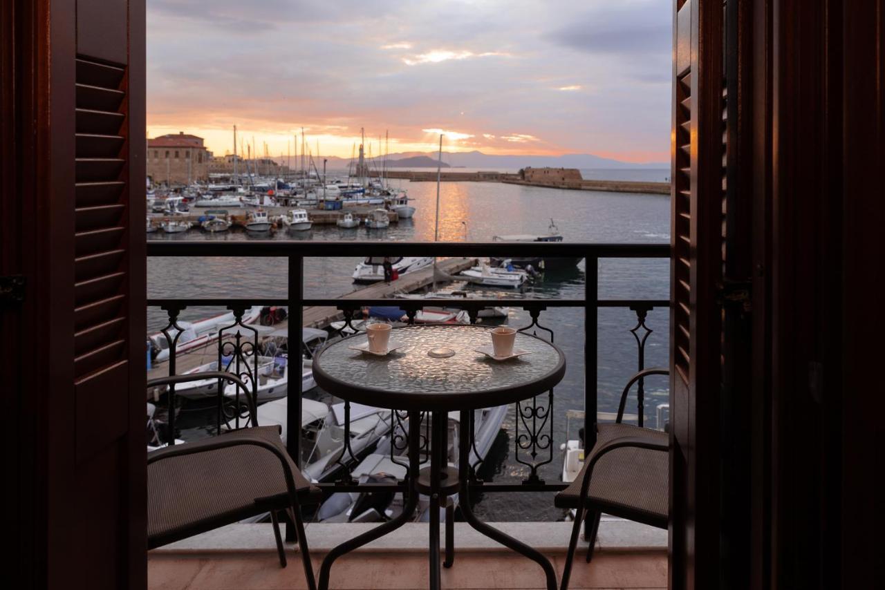 Destino Home Overlooking The Venetian Port Of Chania Χανιά Εξωτερικό φωτογραφία